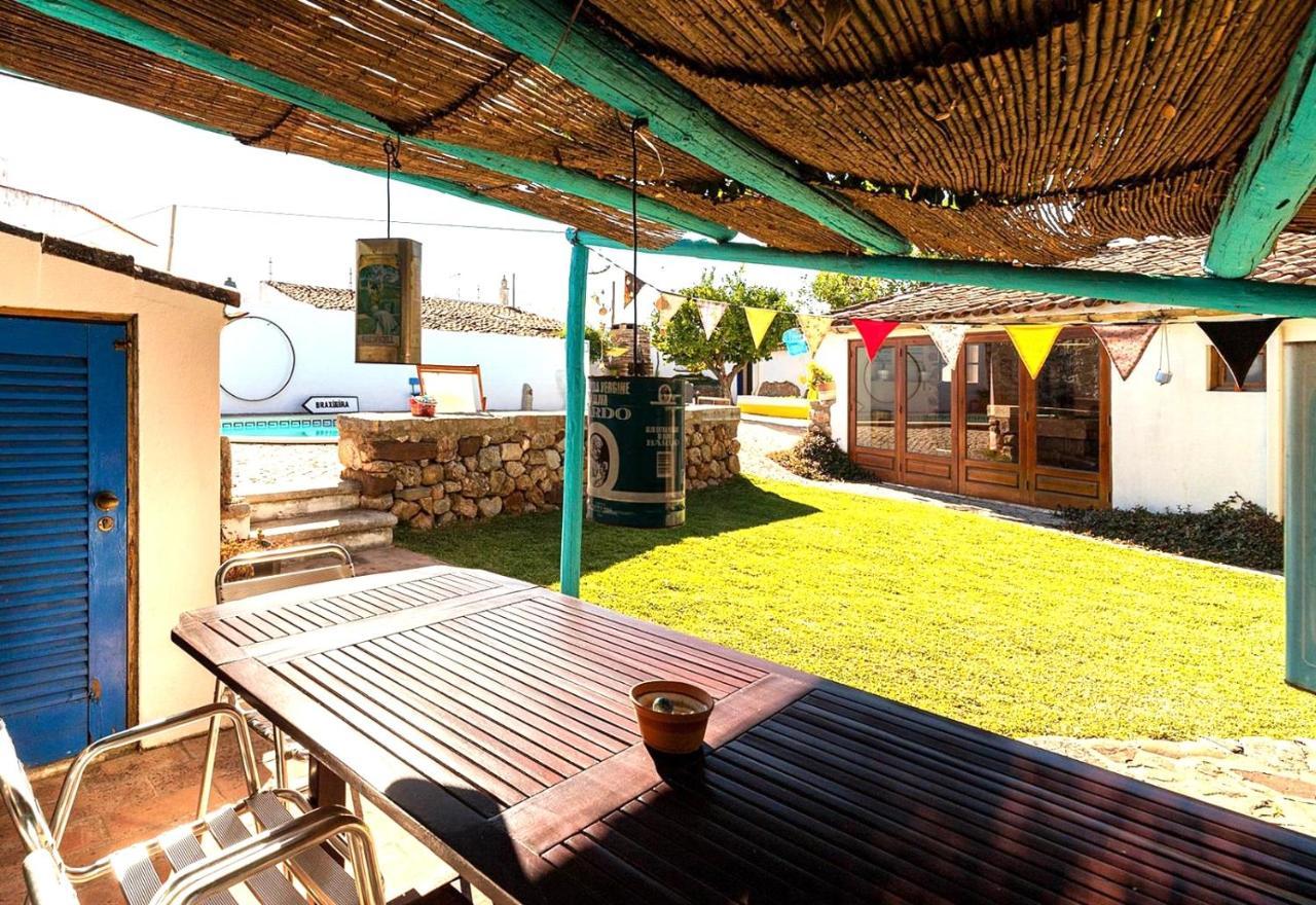 Casa Do Torreao Acomodação com café da manhã Salir Exterior foto